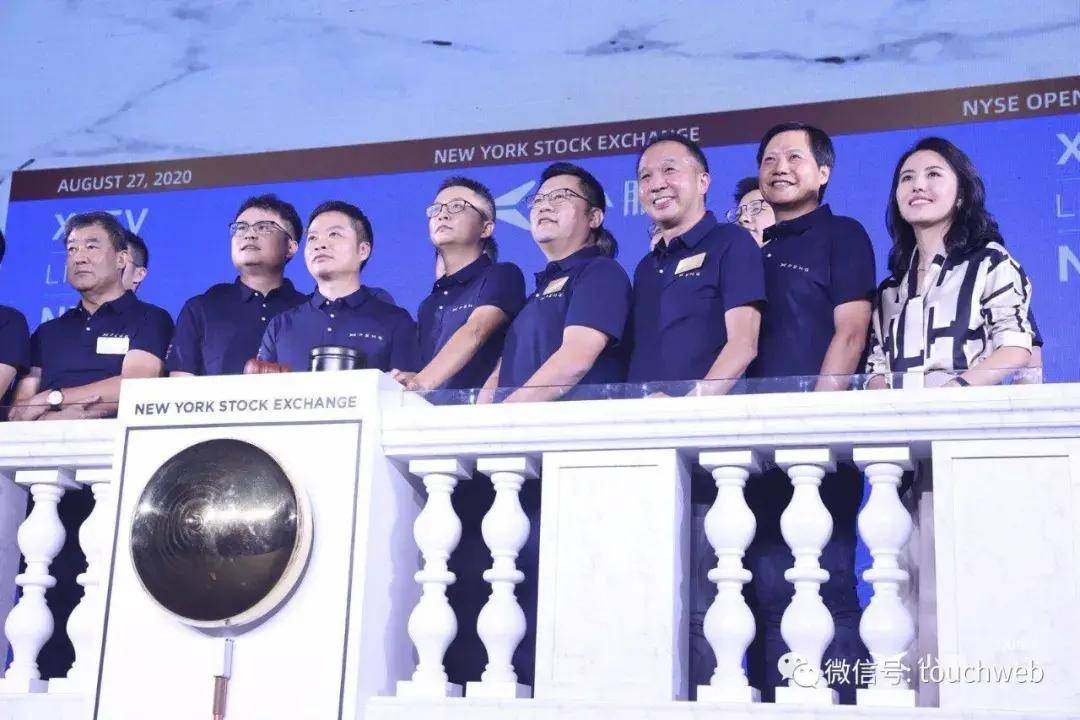 何小鹏|专访小鹏汽车CEO何小鹏：雷军以前是导师 现在更像大哥