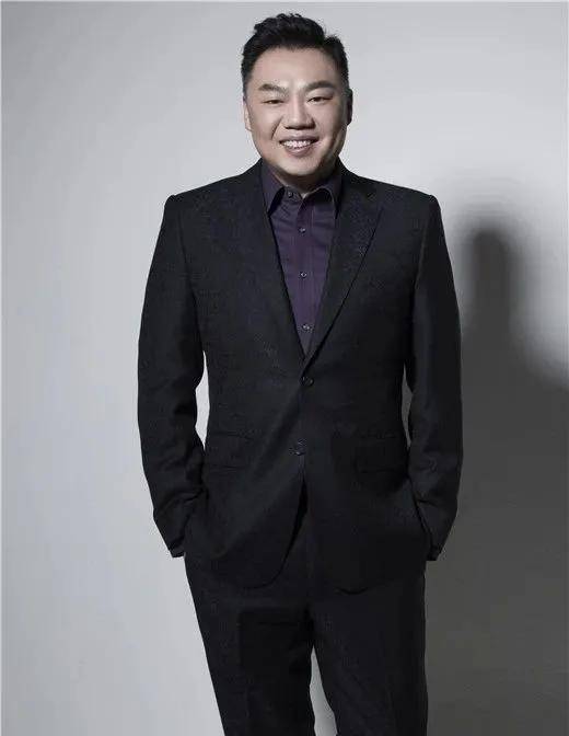 大嘴|原创与老婆相亲认识，和姚晨一起走红，沉浮多年不出名的他终于想通了