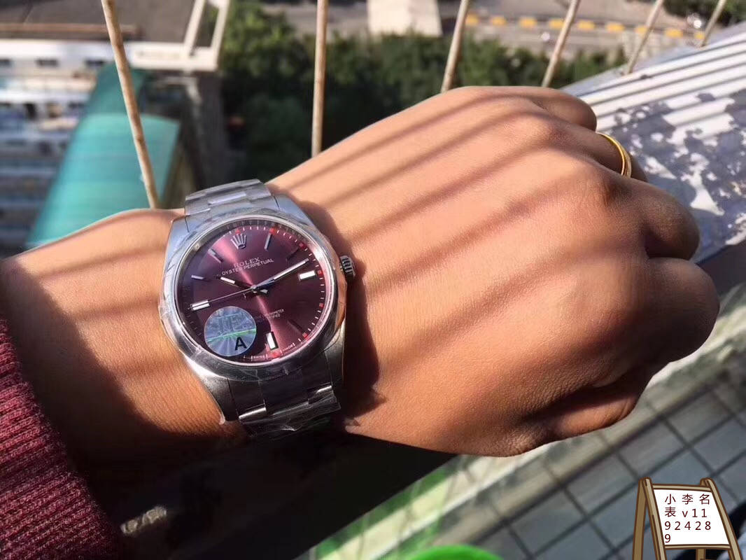 机芯|劳力士的入门级腕表——蚝式恒动114300。