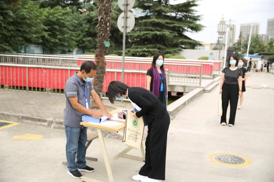 消息资讯|陕西工商职业学院分校区举行2020年秋季开学校园疫情防控应急演练