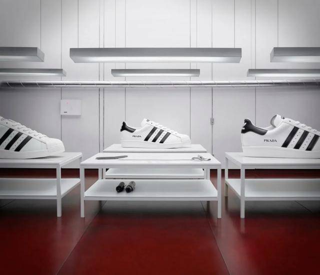 Prada|Prada x Adidas 第二波官宣!国内现已开启抽签登记!