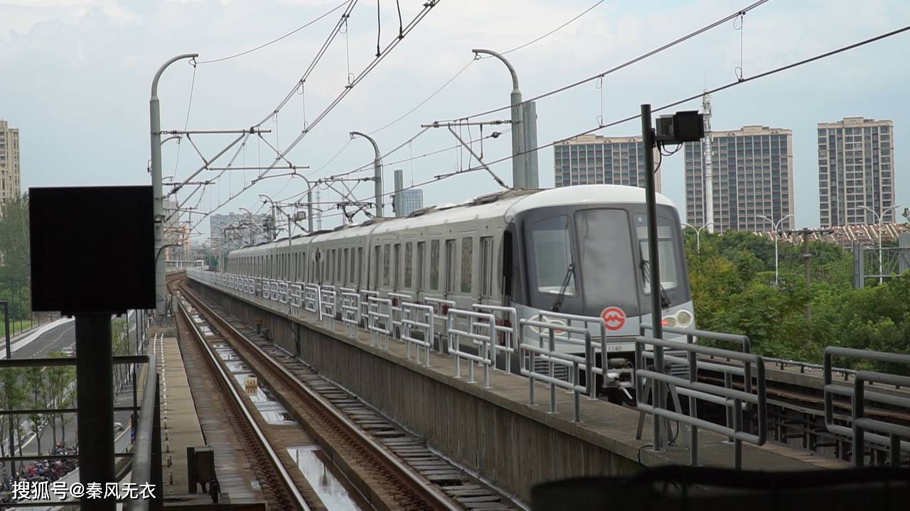 全国首座,上海地铁11号线马陆站与南翔站中加车站