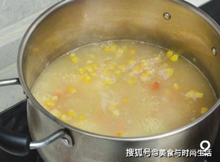 小米加什么熬粥最祛湿 76edf7112a0f46948a1a1d46d3c6c74c.jpeg