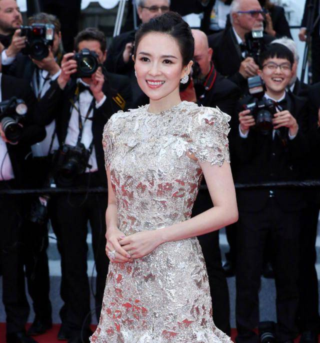 演技|原创被章子怡夸赞演技，Angelababy谦虚回应：努力的地方还有很多