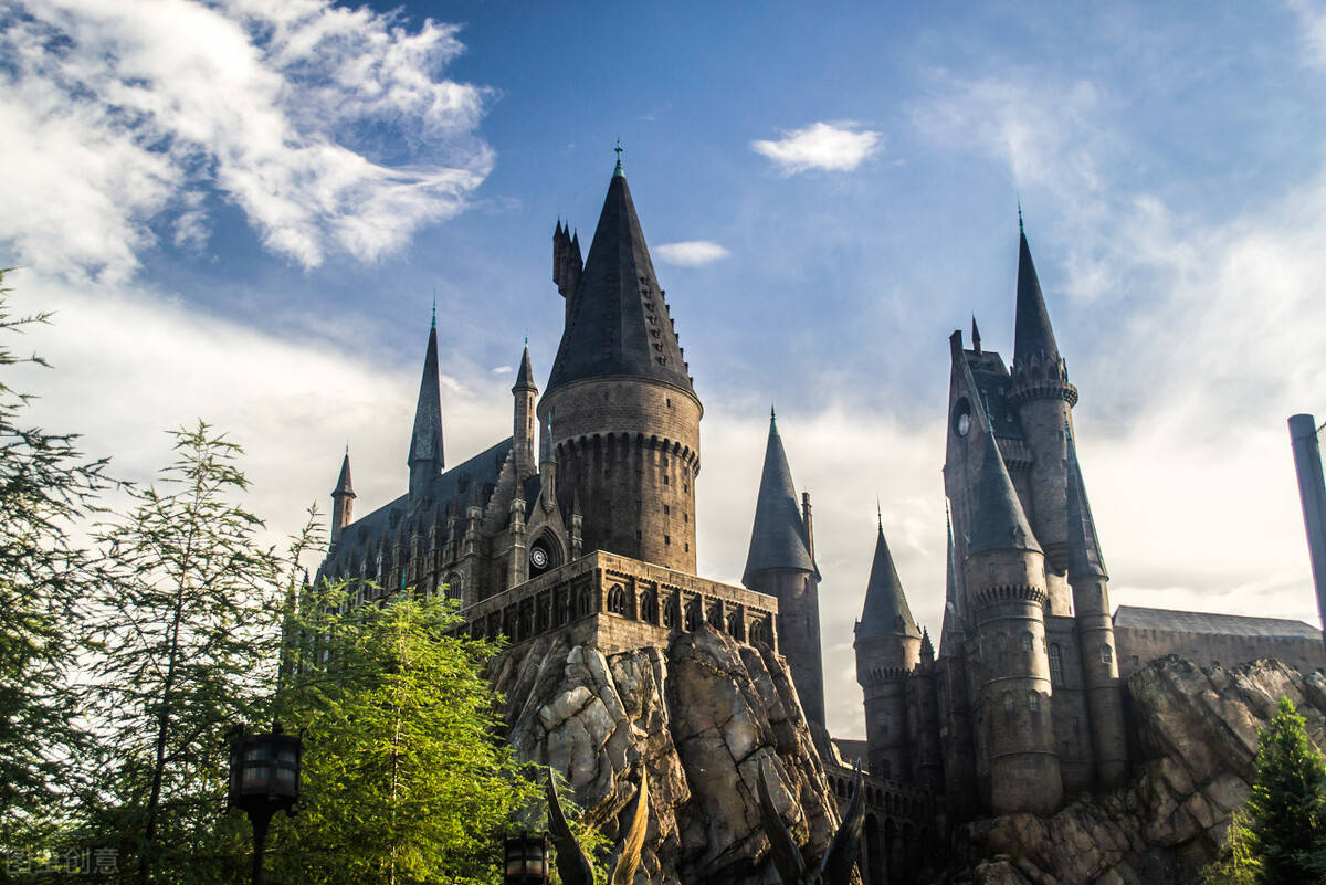《哈利波特》可以与霍格沃茨媲美的魔法学校