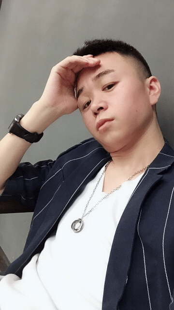 造型|时尚领导者十大造型师双子