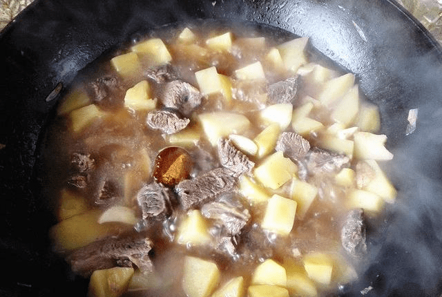 牛肉怎么炖容易烂宝宝吃 7b253abfd263477ca74d4c1849e1778e.png