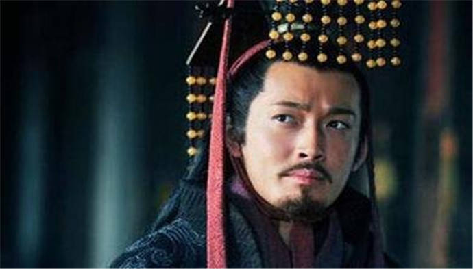 领导|东吴孙权迟迟不肯称帝，他到底在等什么？