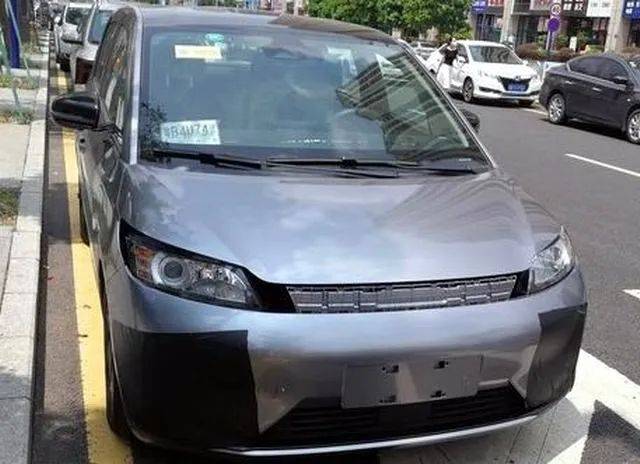 看个新车丨又一款非对称车门设计比亚迪秦d1实拍曝光