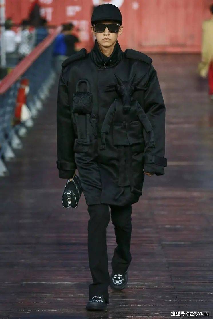 Prada|时尚“纪检委” ｜ Fashion警察Diet Prada不来认识一下吗？