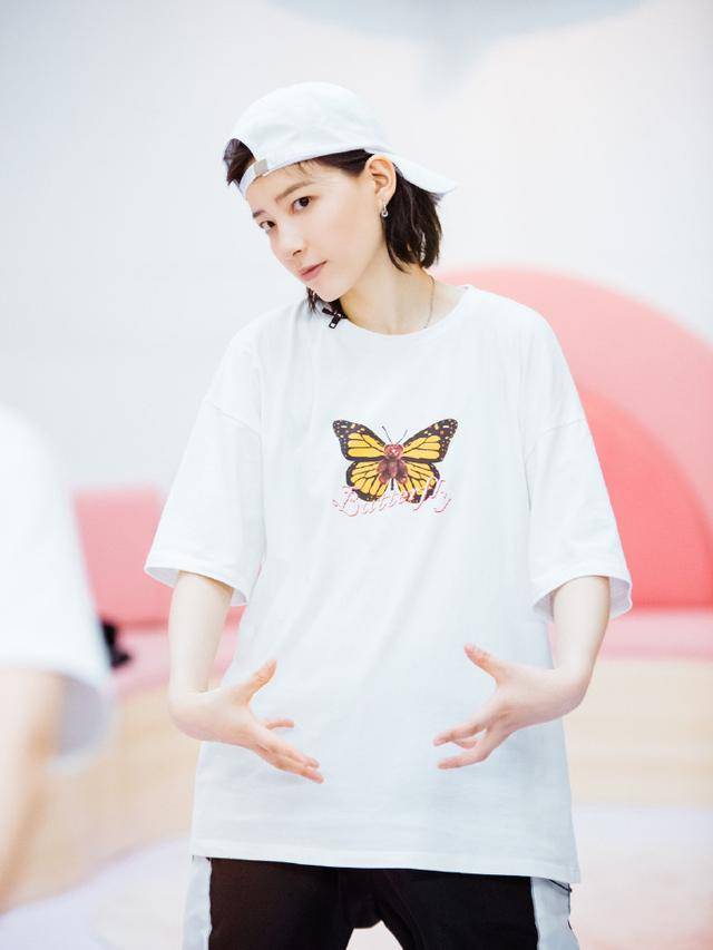 姐姐|《乘风破浪》姐姐们带火的5个国潮品牌,好看不贵,百元就能买到