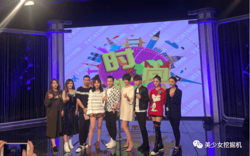 李佳琦|李佳琦年收入输给这个20岁的蛇精脸？她是卖烂脸面膜的骗子啊！