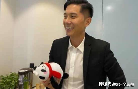 原创许君豪回应以医生身份走红 从偶像歌手到网红牙医到底经历了什么