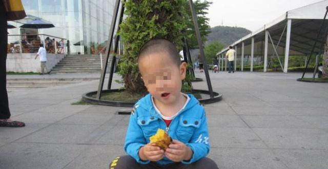铅中毒|影响孩子身体和智商发育，家长最好别乱喂几种食物易引发铅中毒