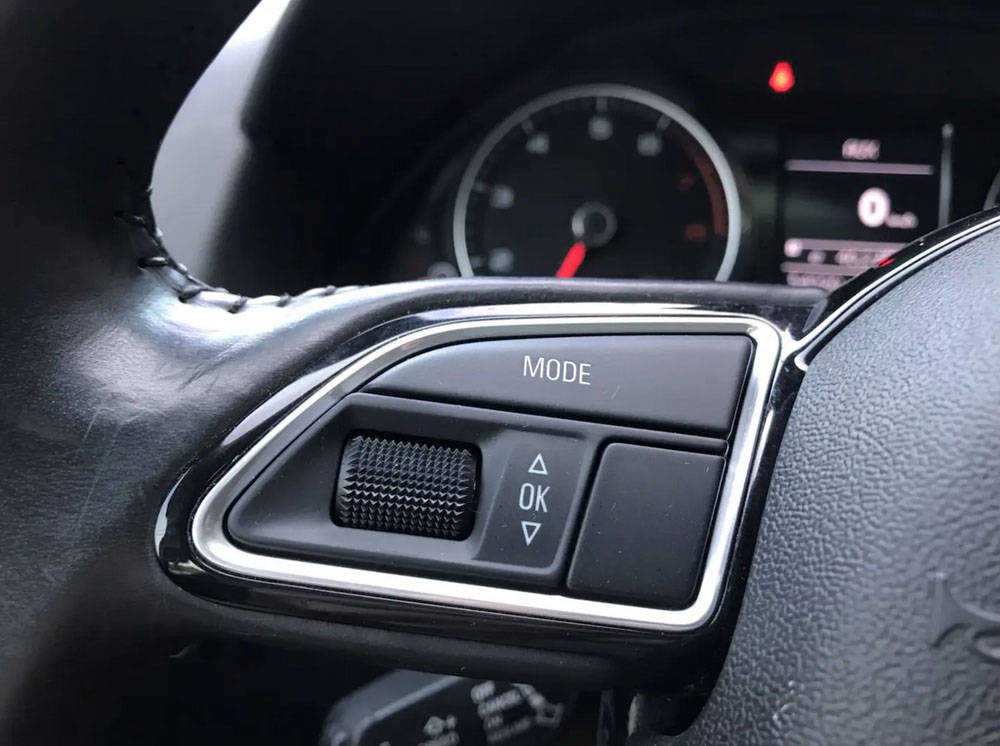 电动车怎么改一键启动按钮 0452d32e30f5420ebfb31469bb1b79f5.jpeg