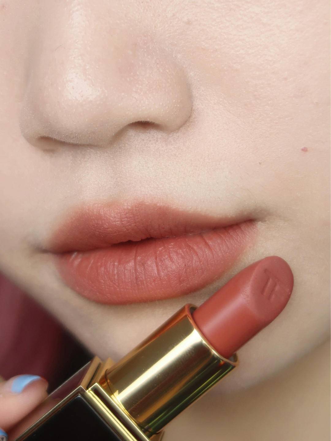 枫色|在这个慵懒限定的季节，将秋天的枫色抹在唇上