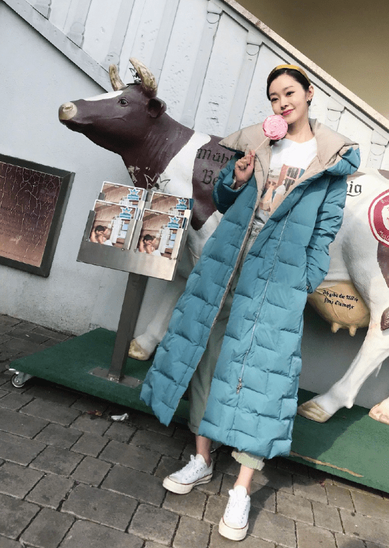 服装|宋轶运动还要化妆,是对自己颜值多不自信?网友称是摆拍效果