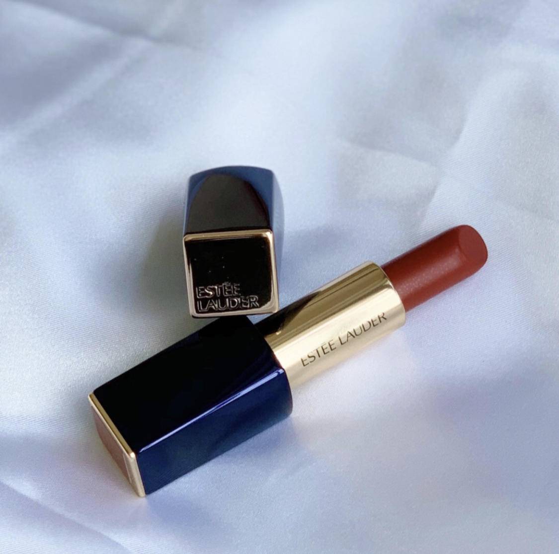 枫色|在这个慵懒限定的季节，将秋天的枫色抹在唇上