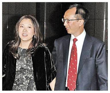 伏明霞|她是跳水皇后,有丹凤眼富贵鼻,老公砸99亿送她最爱的奢华医院