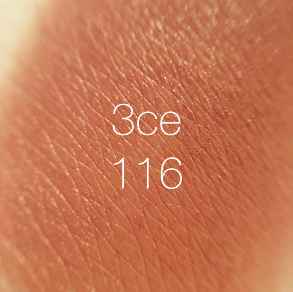 枫色|在这个慵懒限定的季节，将秋天的枫色抹在唇上