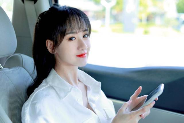 热度|原创《琉璃》大火，袁冰妍涨粉226万，这算是红了吗？