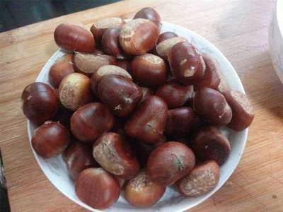 烧肉|最近餐桌上最火的一道菜【板栗烧肉】五花肉新吃法