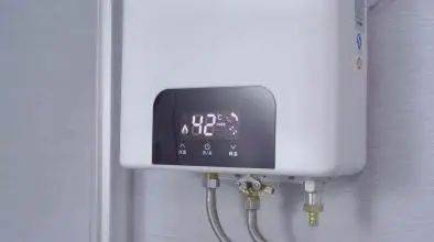 什么时候能装热水器 8313447366134fd78ed75b9c4e241ee1.jpeg