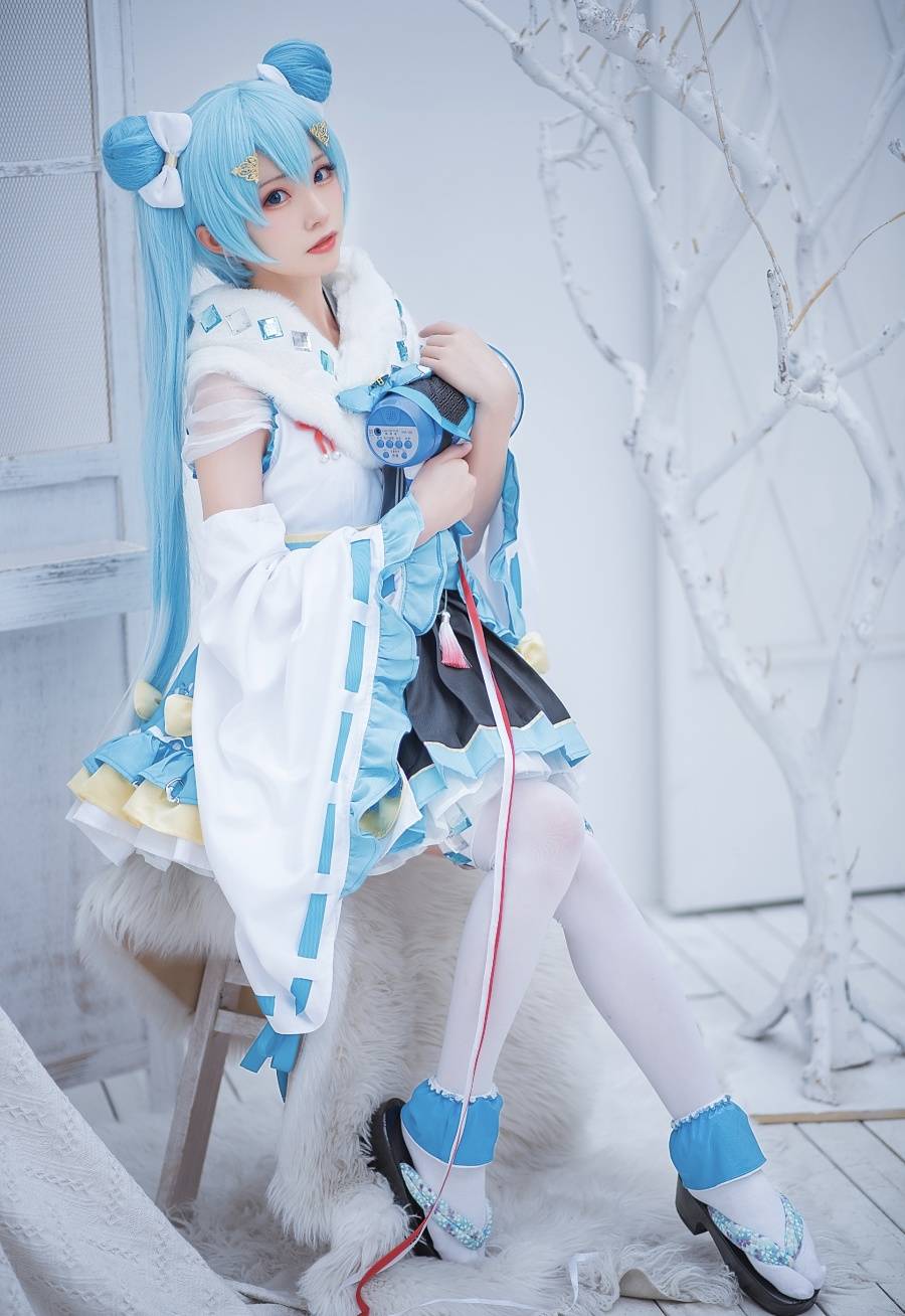 cosplay:雪初音@kitaro_绮太郎_手机搜狐网