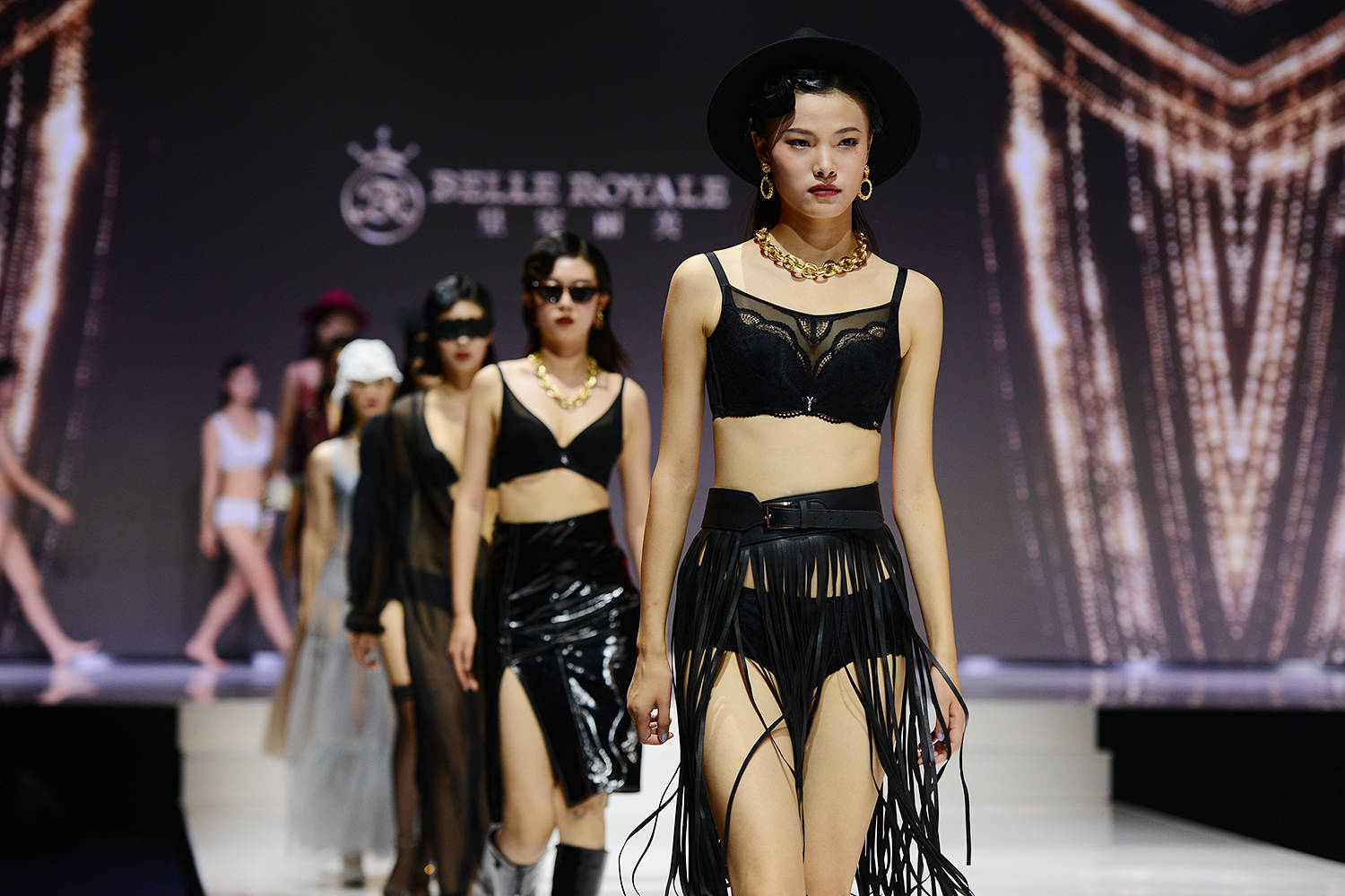 狂潮|引爆消费狂潮！皇家丽美携新品刮起2020秋冬内衣时尚风