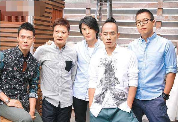 郑伊健|原创林晓峰宣布离婚,陈小春生二胎,《古惑仔》中年后情路冷暖两重天