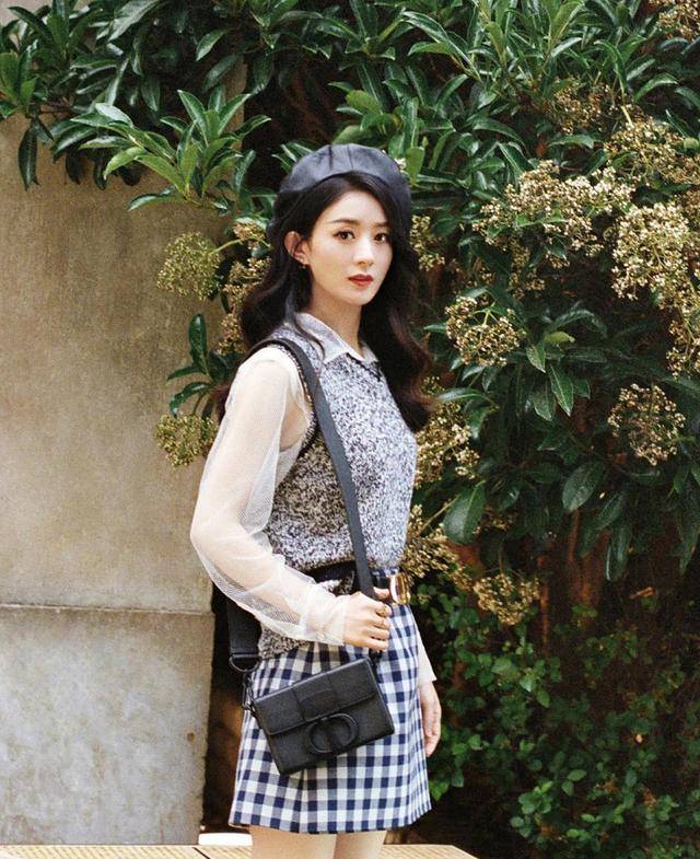 造型|真正会穿的女人,秋天都不会错过这3个“配饰”,看杨幂就知道了