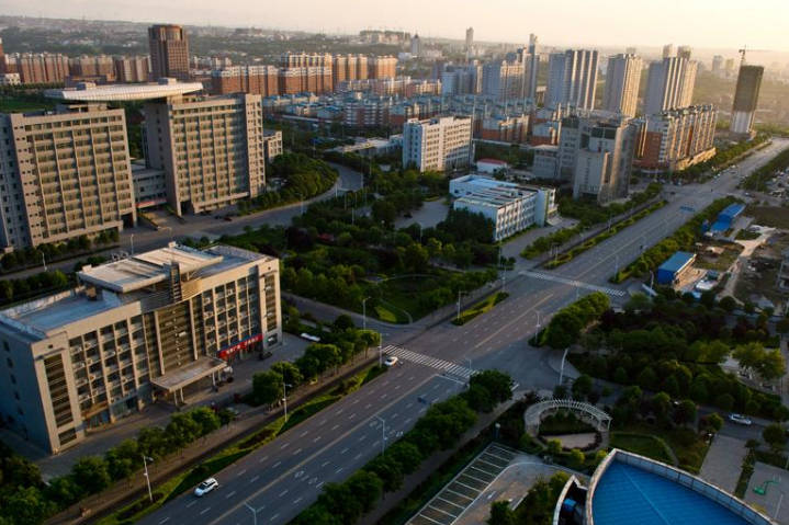 人均GDP9万城市_省会城市人均gdp排名(2)