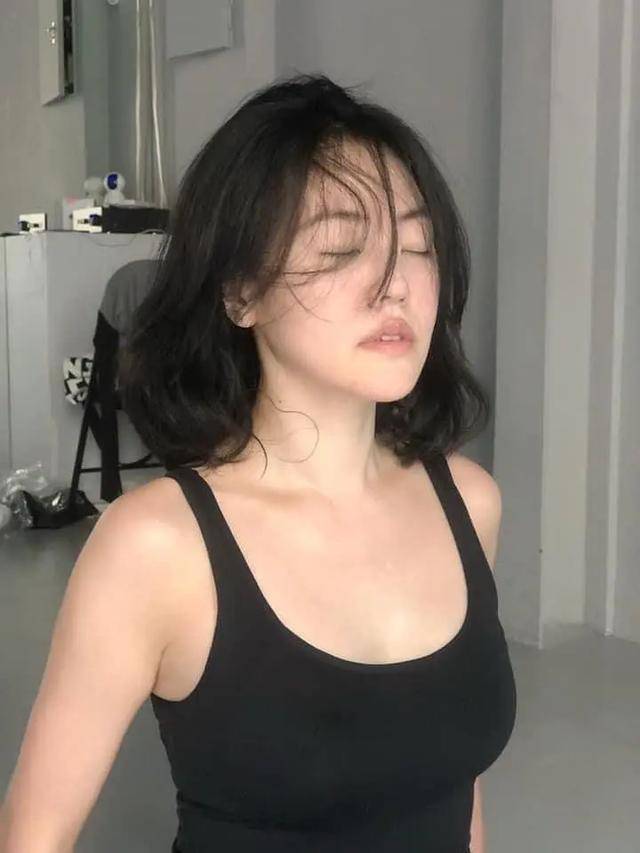 演妈|大小S近照曝光，小S瘦十斤皮肤好紧，大S真的可以去演妈的状态