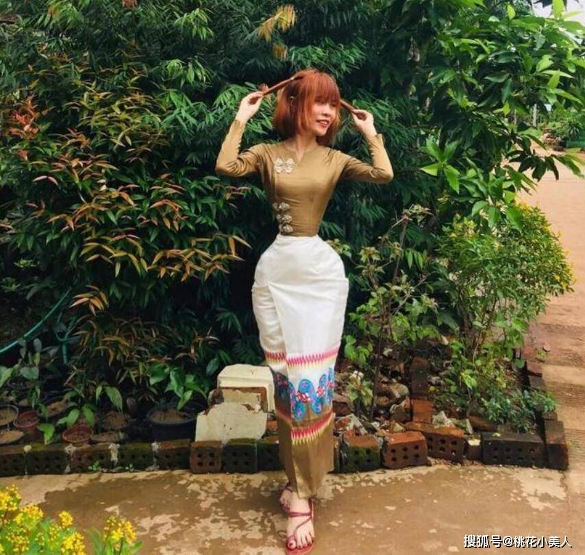 时尚圈里,细腰很多,虽然比不上素莫莫奈,但是人家却穿的很美,原因在于