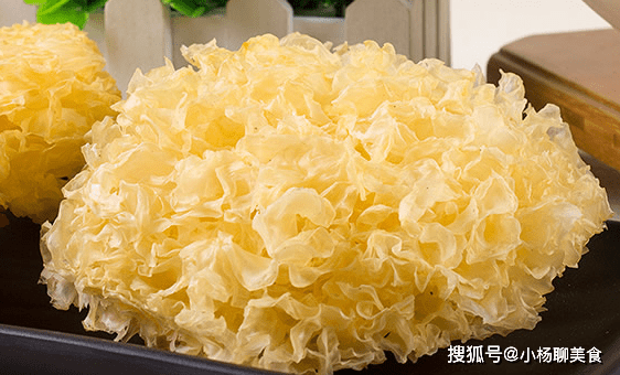 银耳为什么煮出来不粘稠 abcd22e5a9374b4b8fe23a74160f396e.png