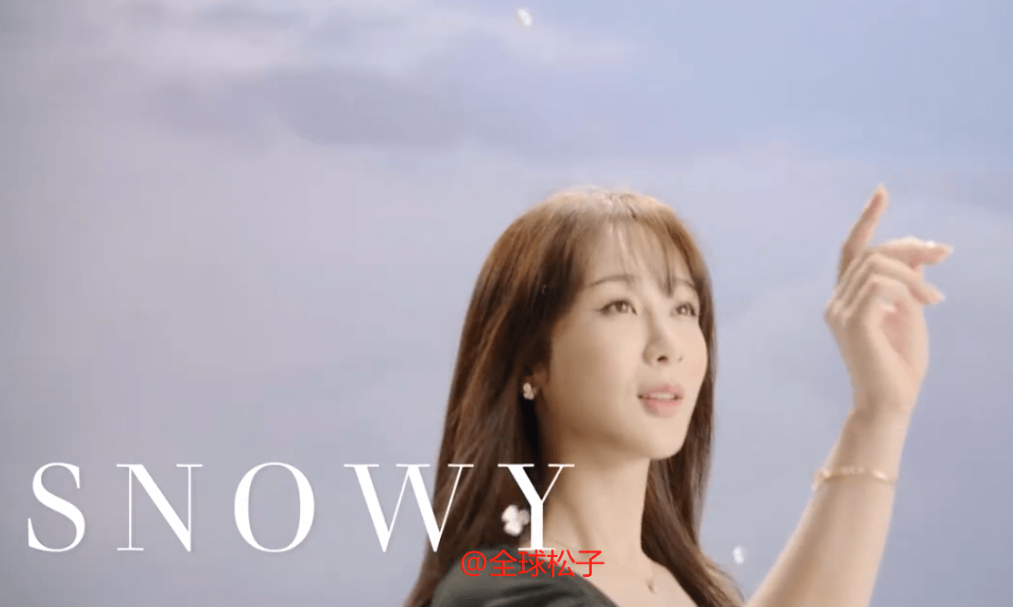 章子怡|杨紫官宣新代言被嘲土，章子怡戴同品牌5亿珠宝却火出圈