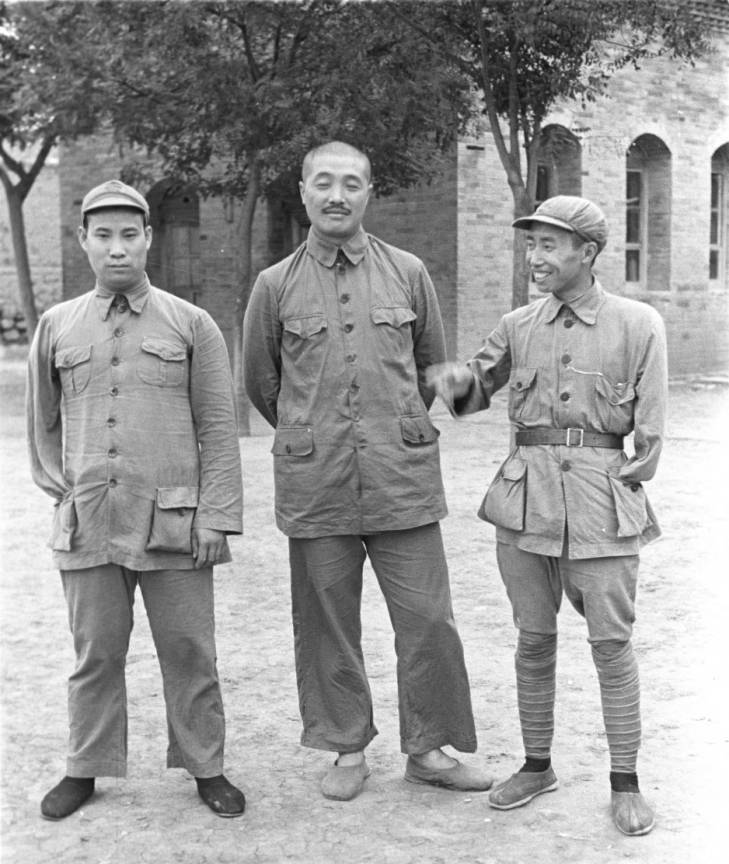 故事传记|开国中将廖汉生，43岁担任国防部副部长