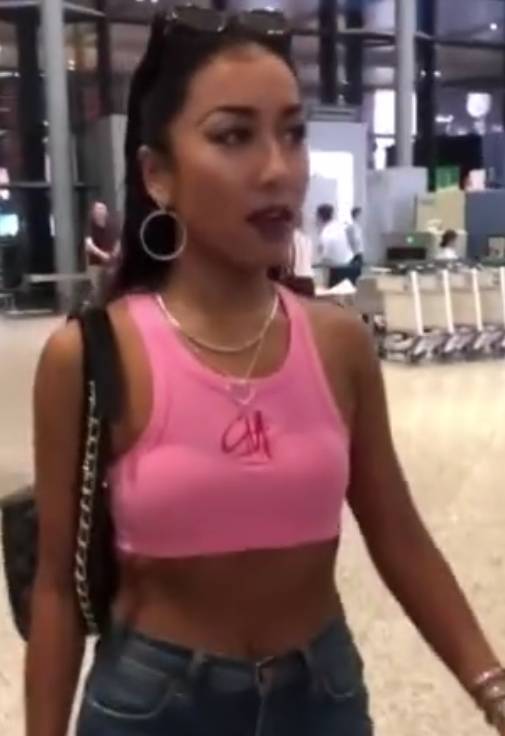 好人|吉克隽逸又把机场变秀场，穿“迷你装”很吸睛，好人气全看得见