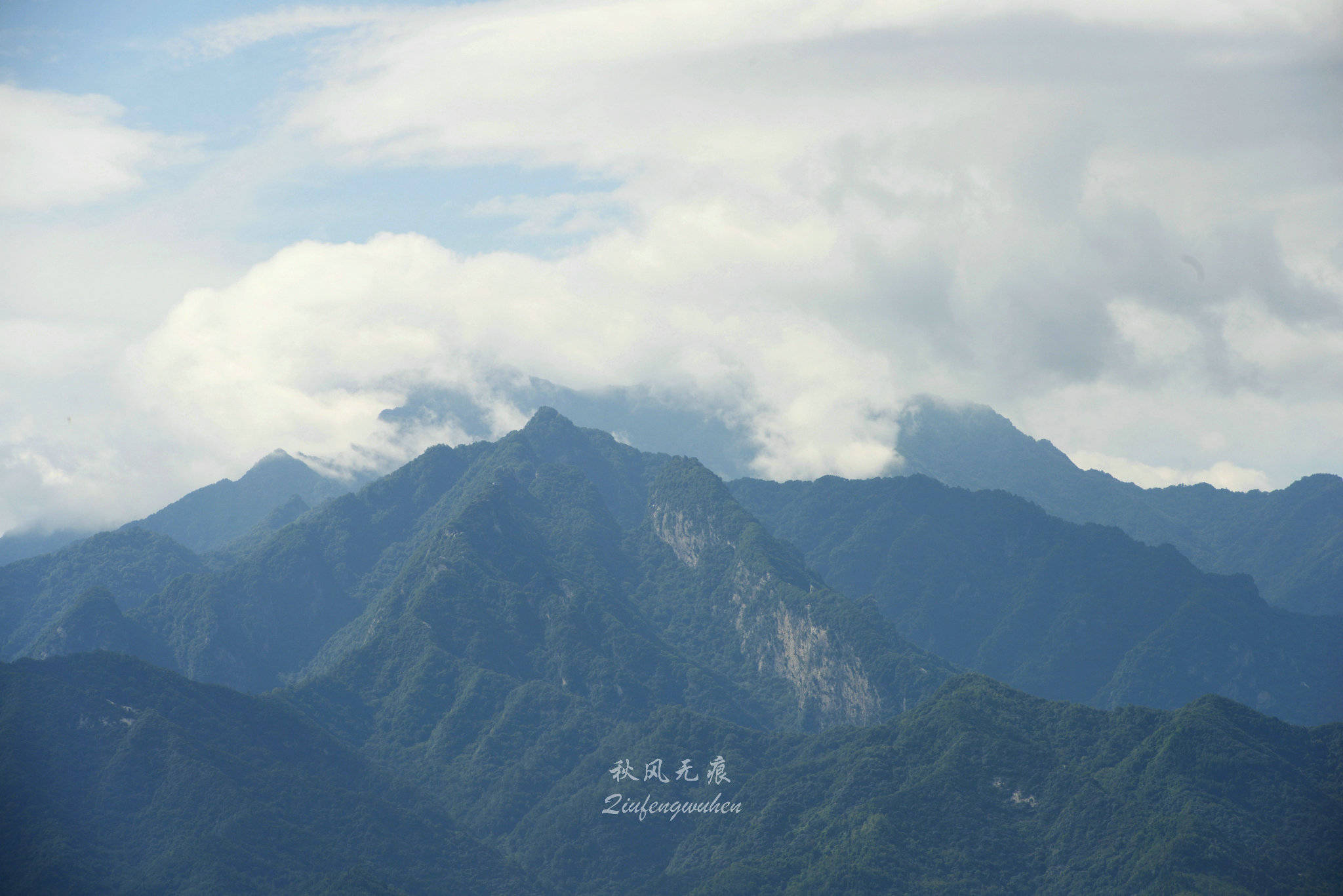 秦岭(|杜陵看山，秦岭望长安，抱龙峪里观云听秋风