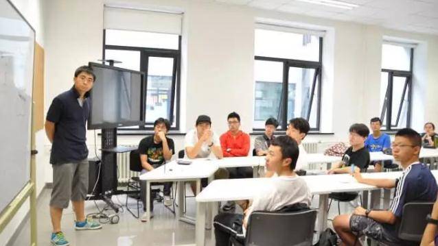 经验教程|留学生最先接触哪些国外作业？