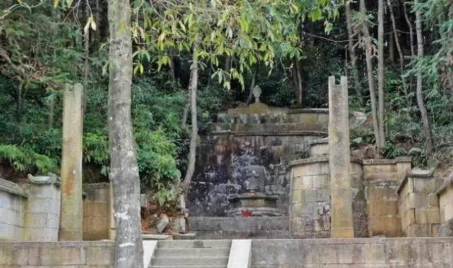 朱允炆|建文帝朱允炆去哪了：正史中他被烧死的说法，为何不可信？