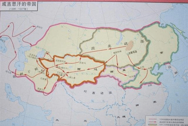 成吉思汗时期蒙古人口_皇帝御驾亲征当场阵亡,36名将军独守孤城44年,最后自尽(2)