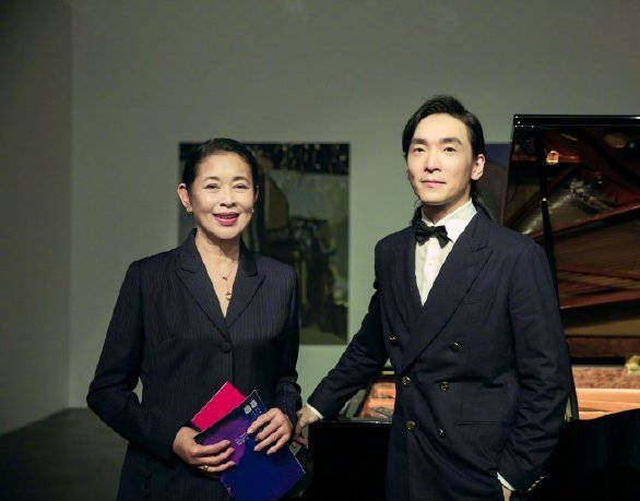 美颜|没了镜头滤镜,私下的倪萍更显老态,不过气场依旧强大!