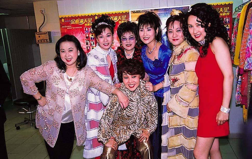 艺人朱咪咪：“二妹姐”成经典角色，66岁仍为儿
