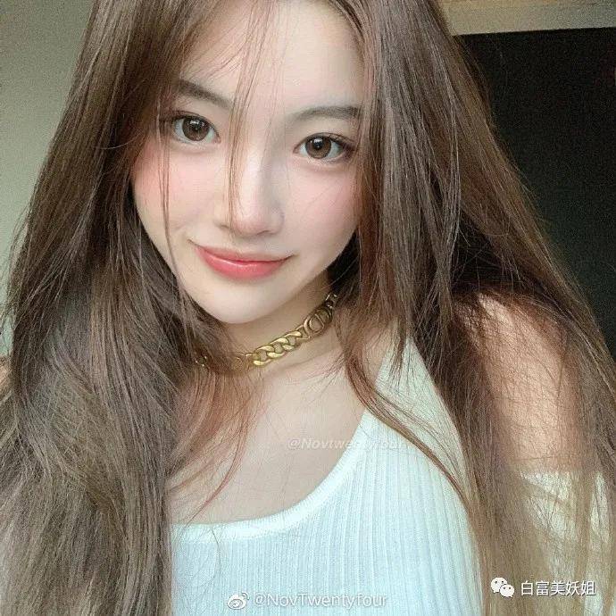 富二代|16岁收500w礼物,上海超级富二代名不虚传…