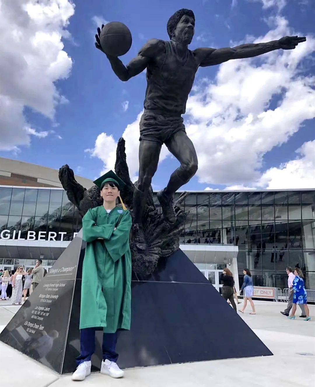 |机器人谷助力全国城市联赛 95后掌门人看好国际象棋