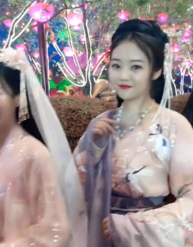 鲛人|国际秀场“百万汉服”什么样?我只认得鲛人泪,长孙皇后艳压全场