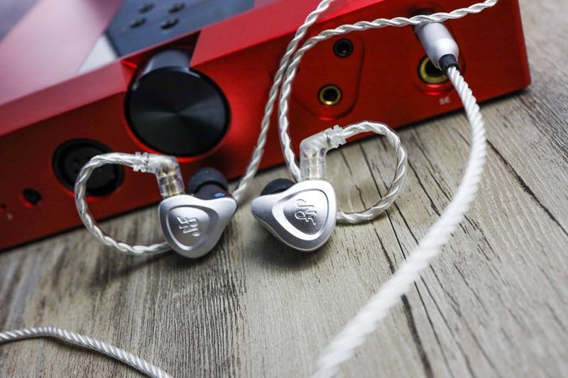 jian|这是,开水煮白菜?NFAUDIO NM2+耳机体验