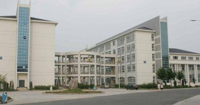 河南财政金融学排名_河南财政金融学院2020年普通高招录取工作取得佳绩