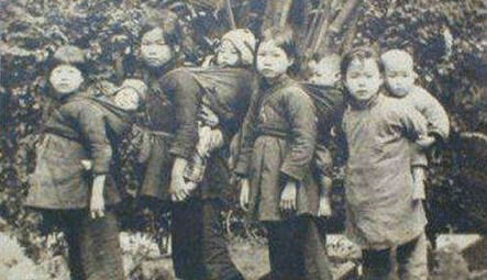 乾隆初年人口_乾隆皇帝